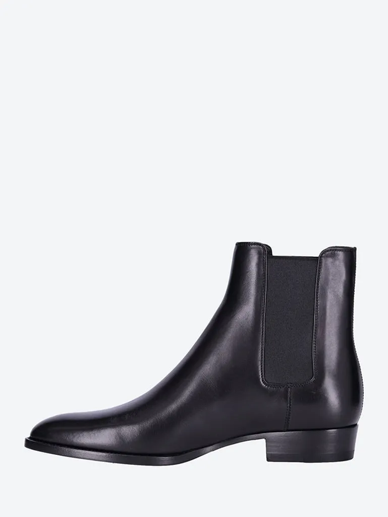 Wyatt 30 chelsea boots